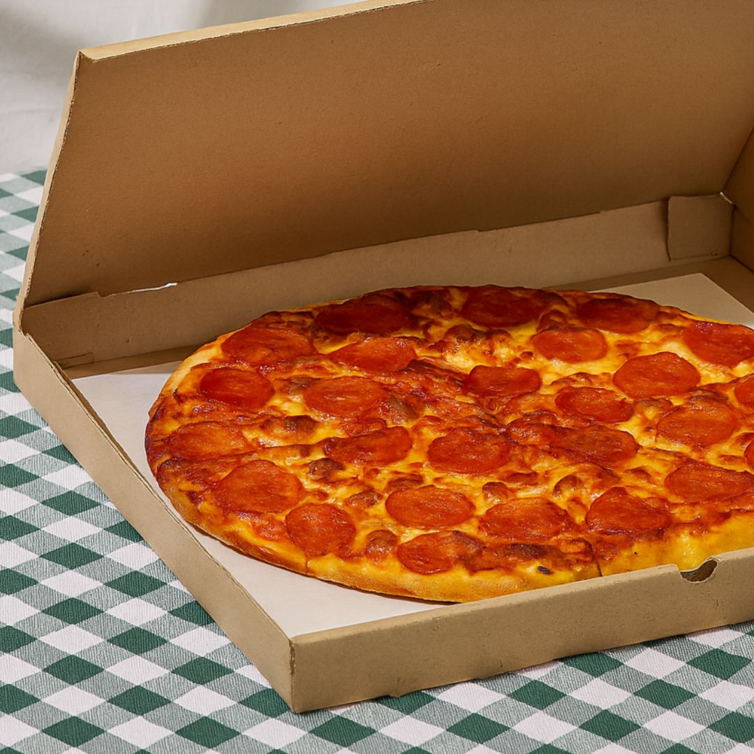 PAPEL SATINADO 25*25CM MONOLUCIDO (PARA CAJA PIZZA CHICA) *KG