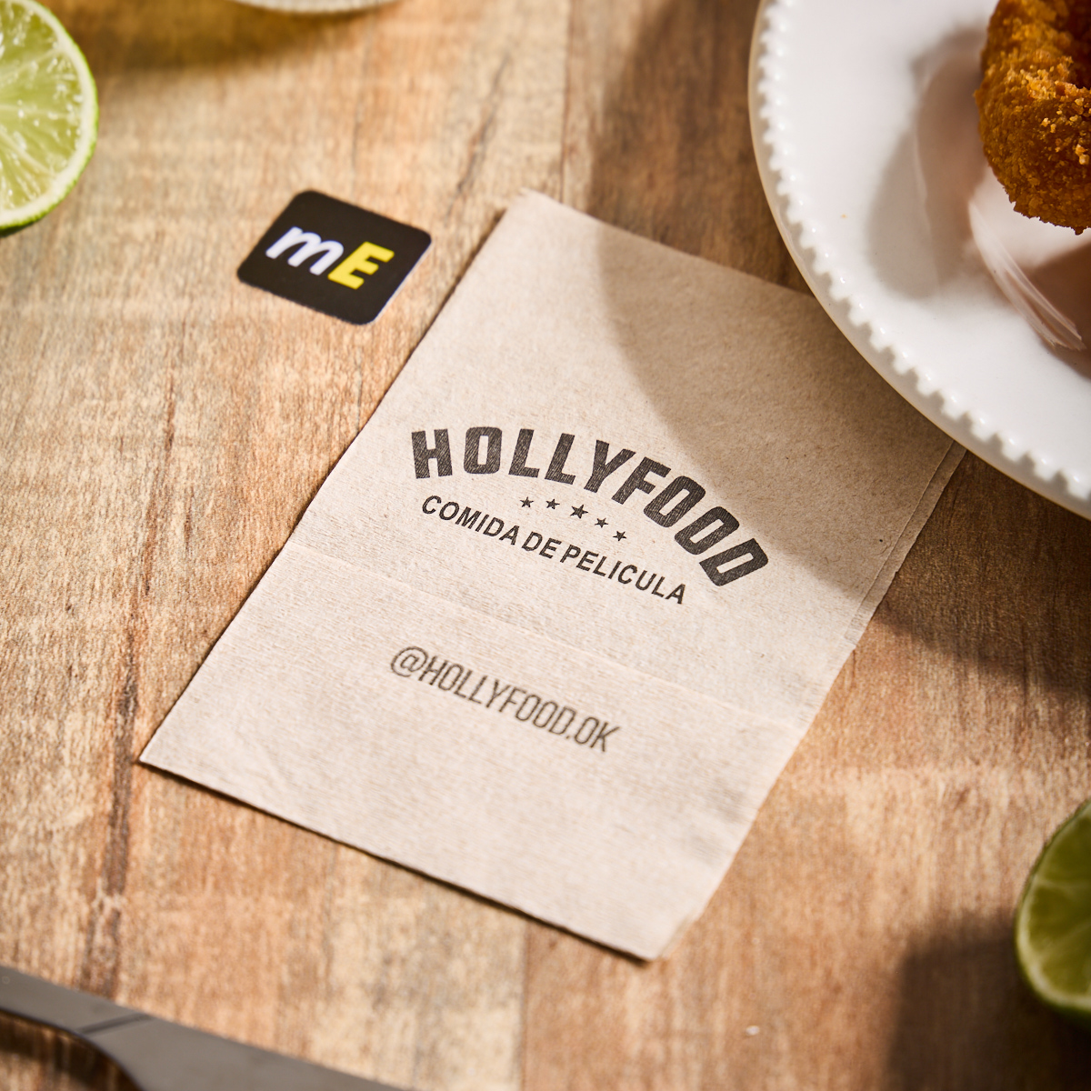 mEP SERVILLETAS BEIGE 16*17CM PERSONALIZADA TISSUE EXTRA CAJA X 2000 UNIDADES