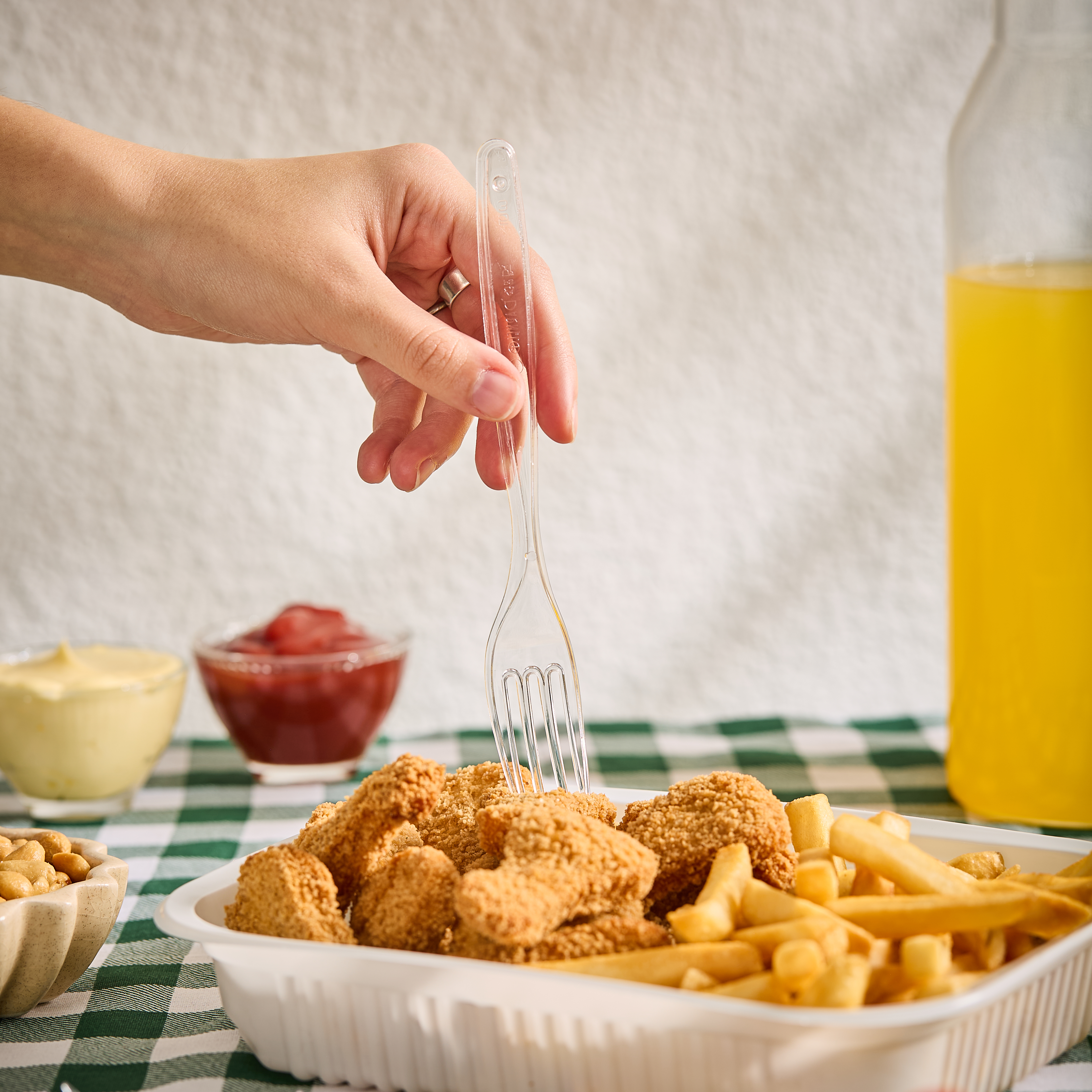 TENEDOR PLASTICO CRISTAL REFORZADA BISTROT (DARNEL) BLISTER *20UNID.