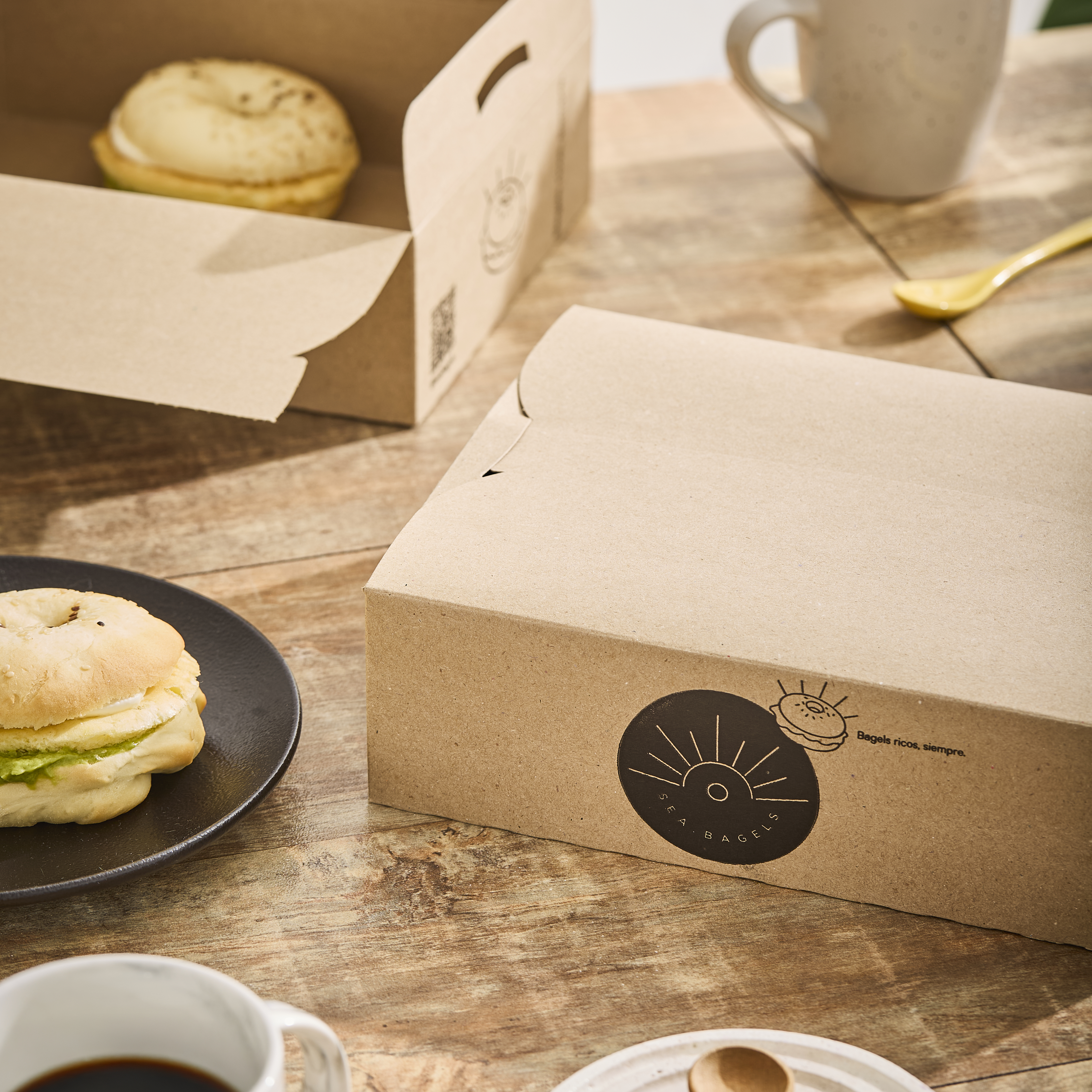 mEP CAJA DELIVERY KRAFT PERSONALIZADO 2 COMBOS BIOHZ (25*20.5*7.5CM) X UNIDAD