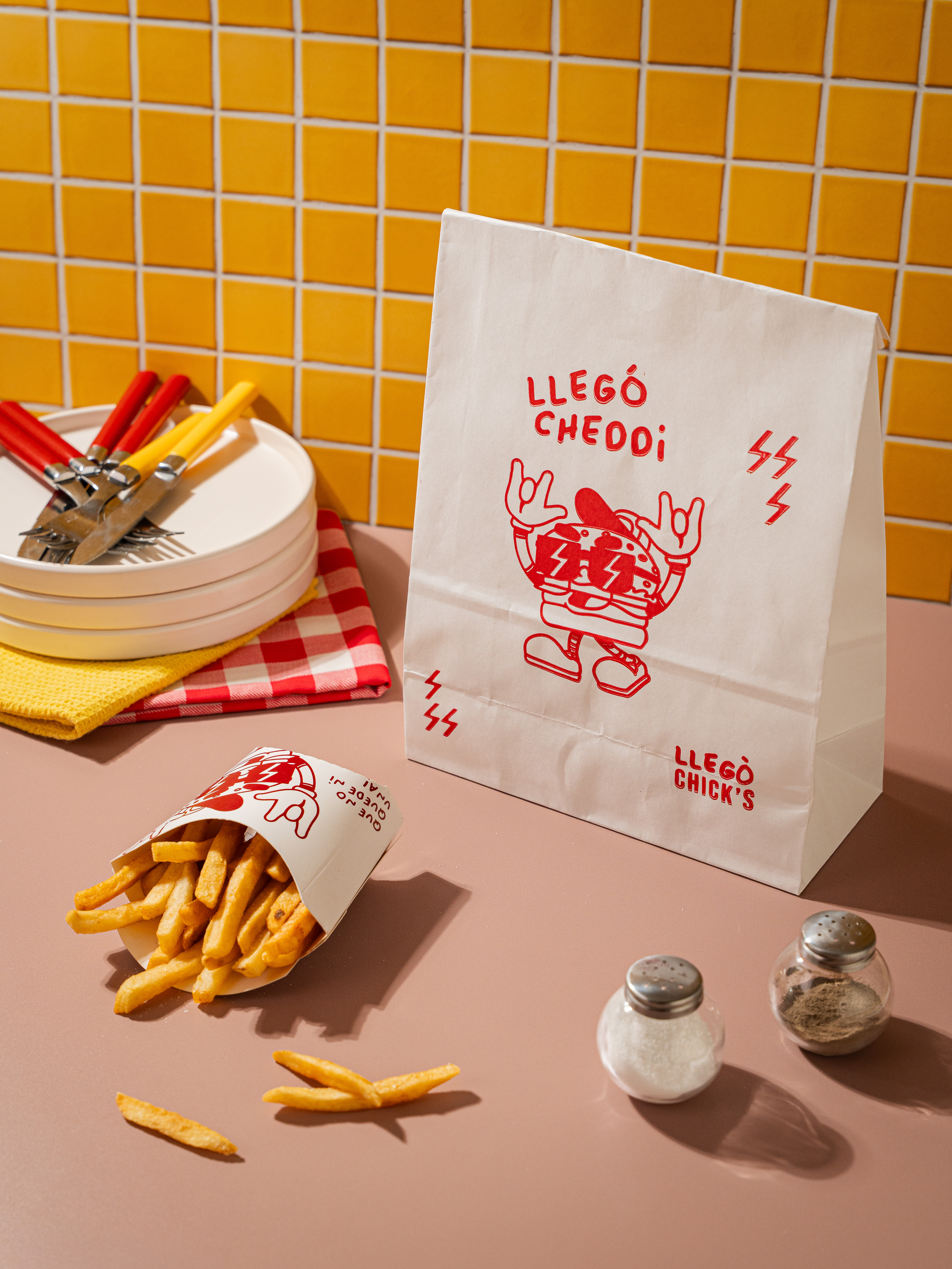 mEP BOLSA DELIVERY PAPEL BLANCO PERSONALIZADA FONDO CUADRADO Nº5 (20*10*30CM) X UNIDAD