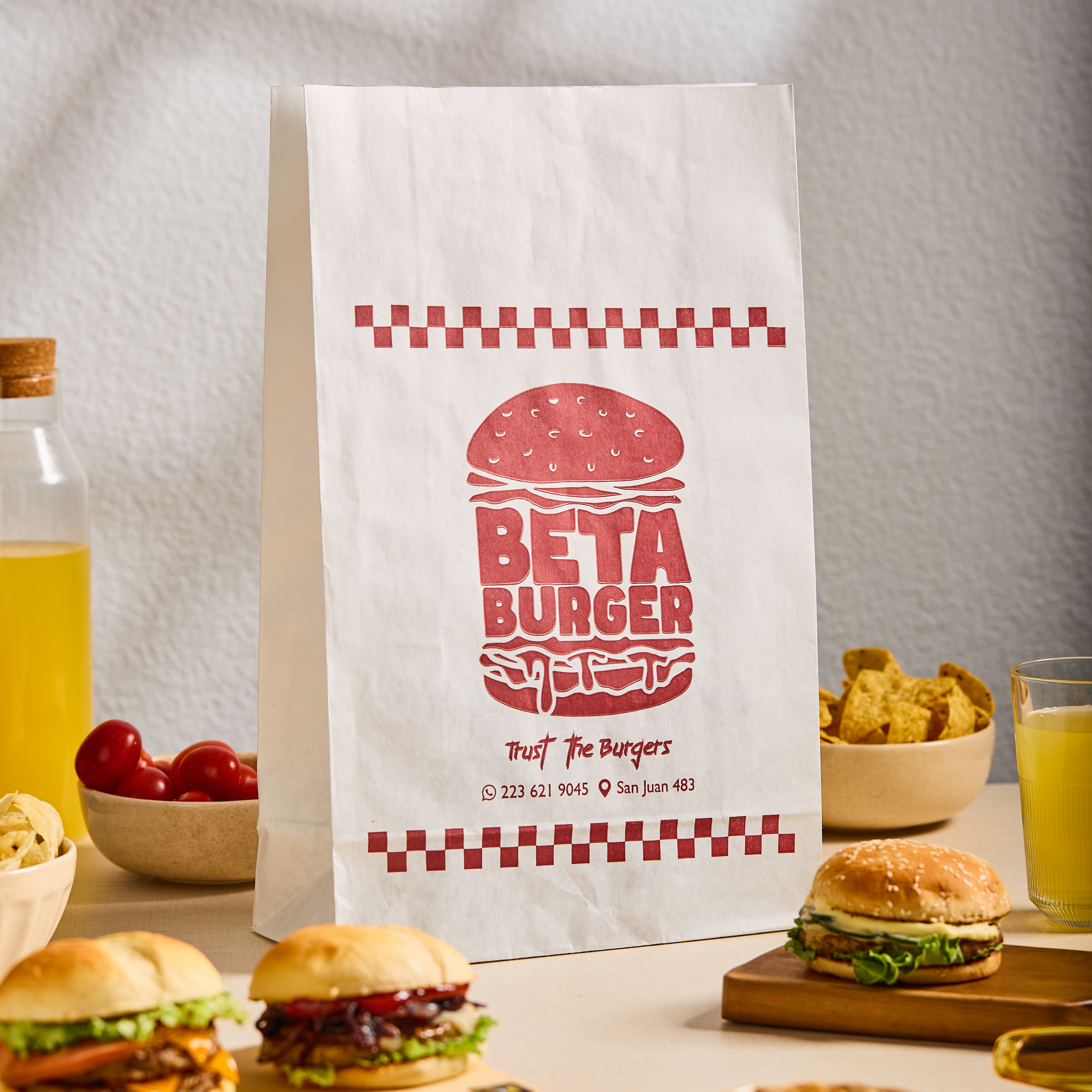 mEP BOLSA DELIVERY PAPEL BLANCO PERSONALIZADA FONDO CUADRADO Nº7 (26*12*40CM) X UNIDAD