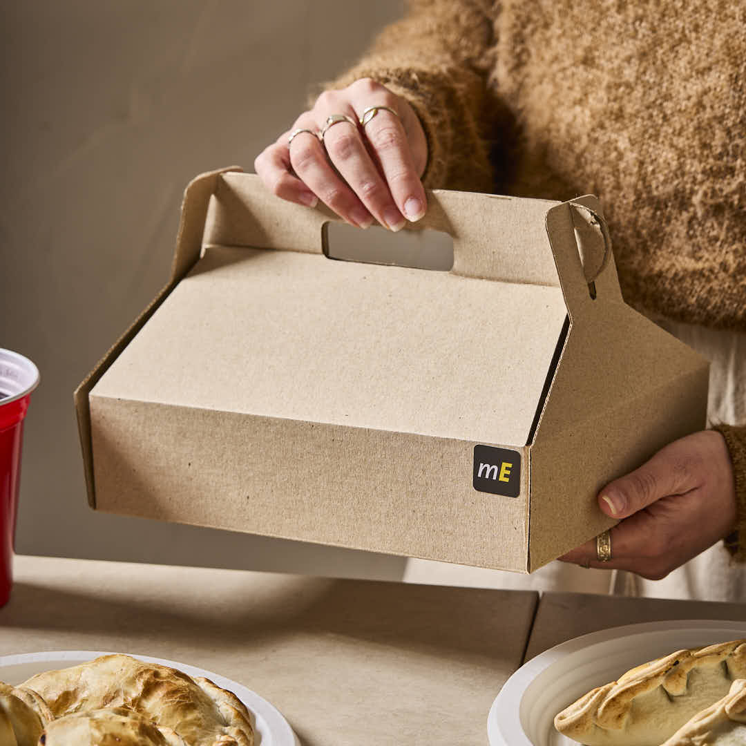 CAJA MALETIN GRANDE CARTON MICRO MARRON/MARRON (20*26*7.5CM) *100UNID.