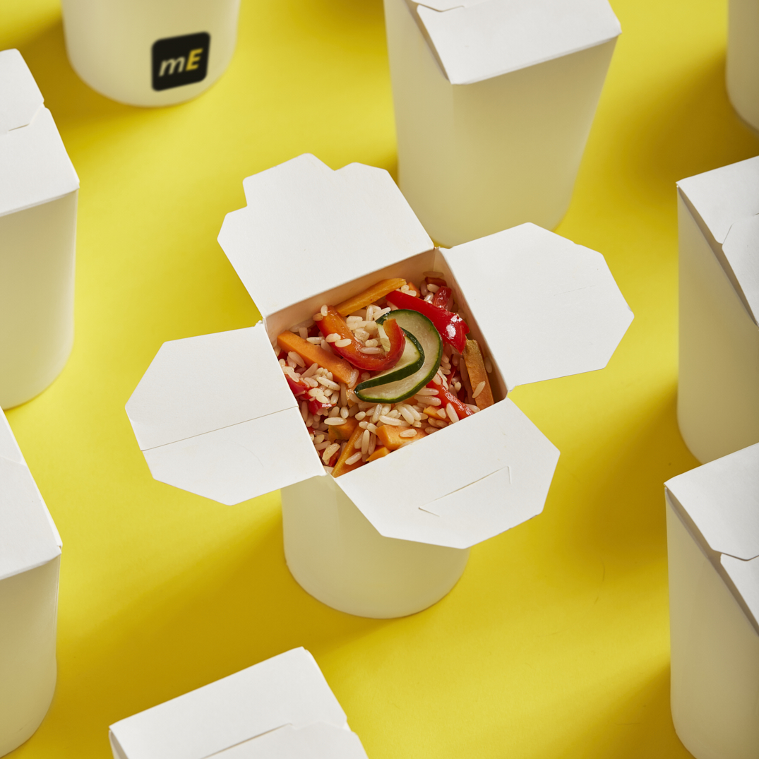 CONTENEDOR WOK POLIPAPEL CON TAPA BLANCO 17OZ (7CM DIAM*12CM ALTO) *30UNID