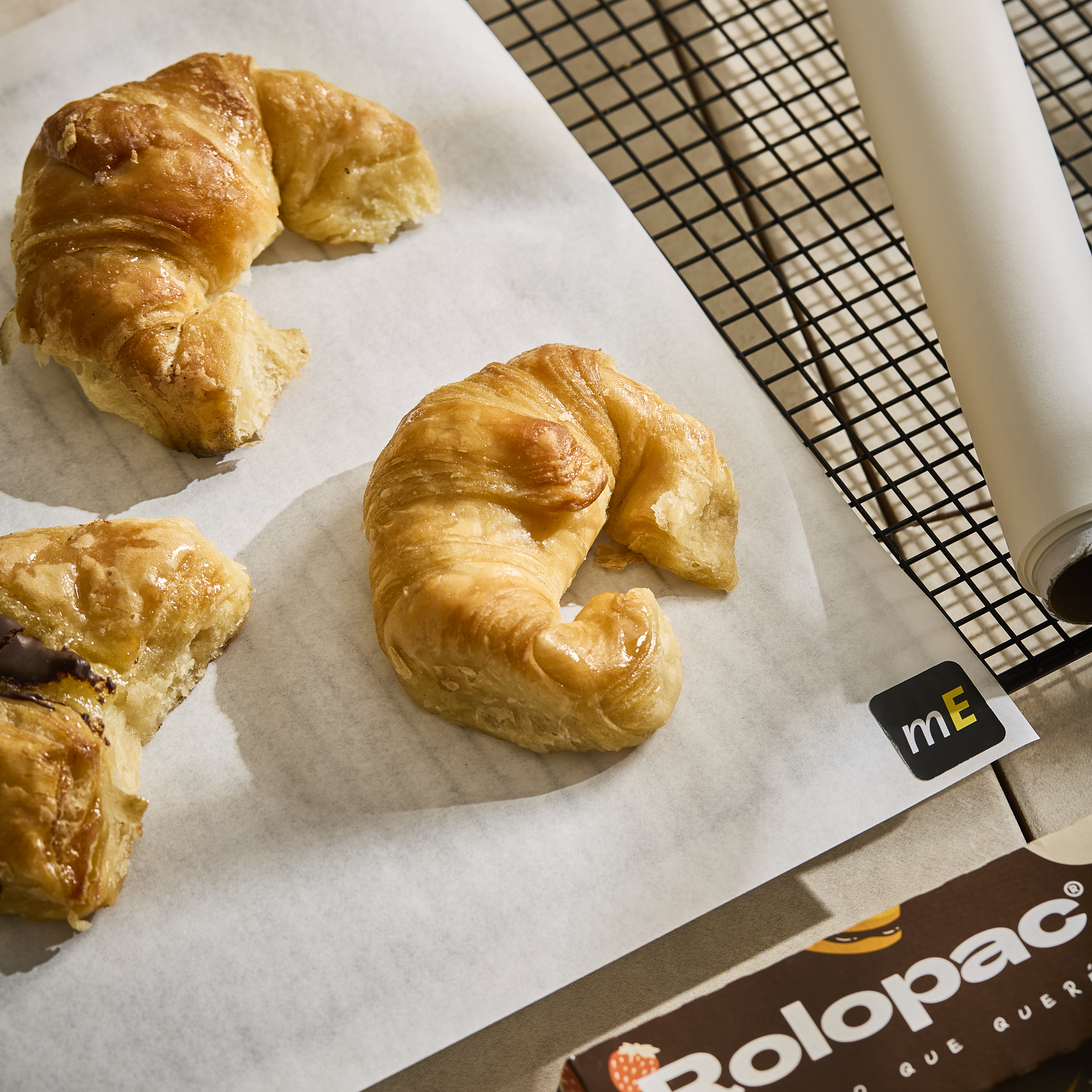 PAPEL MANTECA ROLOPAPER FAMILIAR (28CM*5MTS) *ROLLO