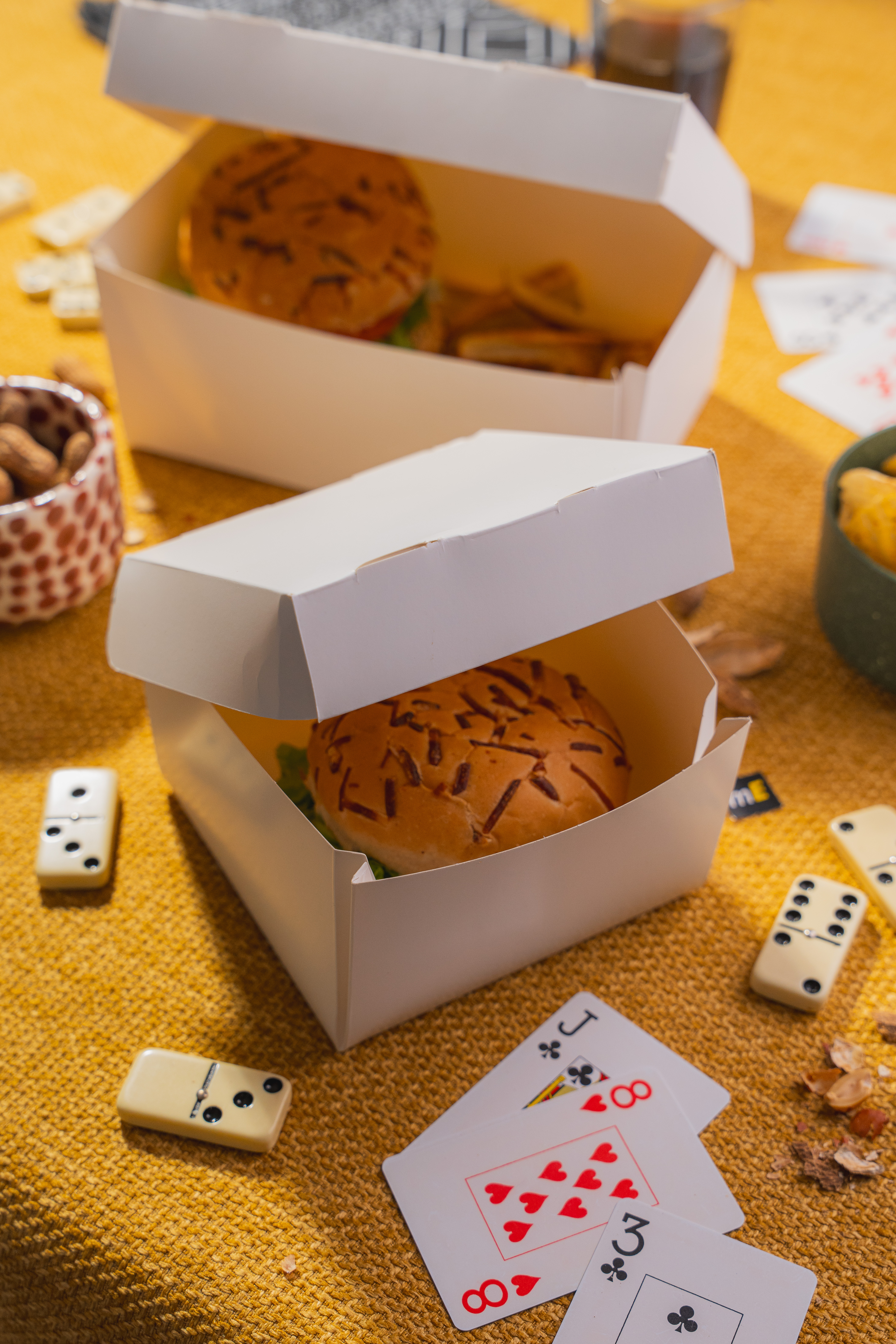 CAJA HAMBURGUESA SUPER CART. BLANCA (13*13*9CM - PLEGABLE) *50UNID